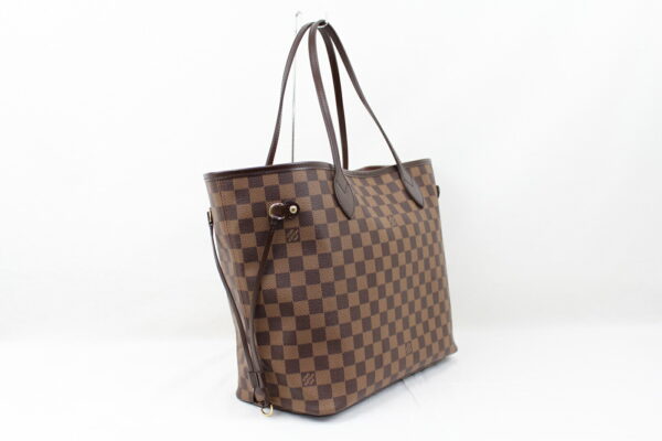 imgrc0071757920 Louis Vuitton Neverfull MM Tote Bag Damier