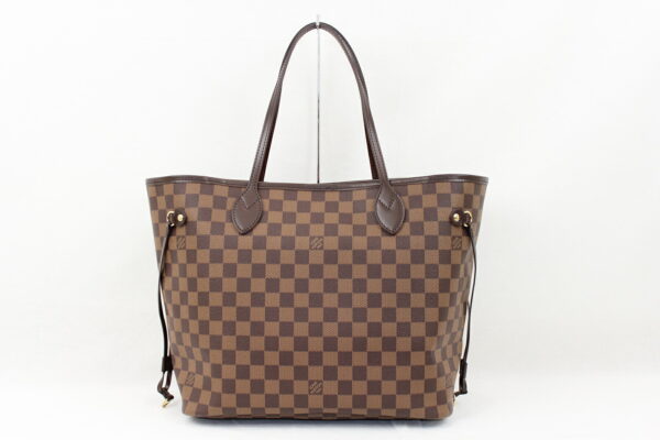 imgrc0071757921 Louis Vuitton Neverfull MM Tote Bag Damier