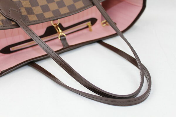 imgrc0071757926 Louis Vuitton Neverfull MM Tote Bag Damier