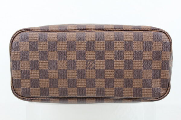 imgrc0071843896 Louis Vuitton Neverfull PM Tote Bag Damier