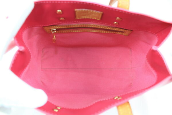 imgrc0072003043 Louis Vuitton Reed PM Handbag Monogram Vernis Fuchsia Pink