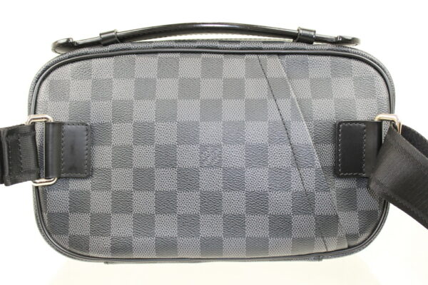 imgrc0072025311 Louis Vuitton Umbrella Body Bag Damier Graphite Black