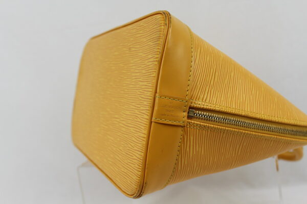 imgrc0072071418 Louis Vuitton Alma Handbag Epi Leather Yellow