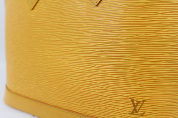 imgrc0072071424 Louis Vuitton Alma Handbag Epi Leather Yellow