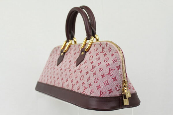 imgrc0072085067 Louis Vuitton Alma Ron Handbag Monogram Mini Cherry Pink