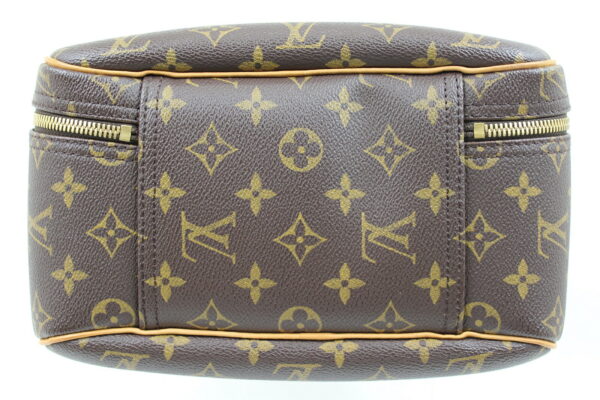 imgrc0072107983 Louis Vuitton Excursion Bag Monogram