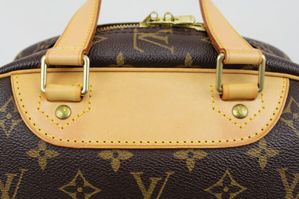 imgrc0072107988 Louis Vuitton Excursion Bag Monogram