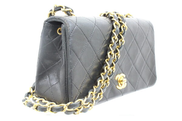 imgrc0072349150 Chanel Mini Matelasse Leather Chain Shoulder Bag Black