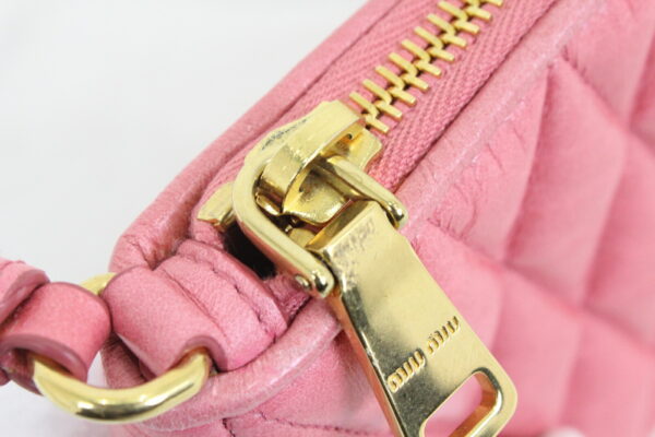 imgrc0072452690 Miu Miu 2WAY Chain Shoulder Bag Leather Pink