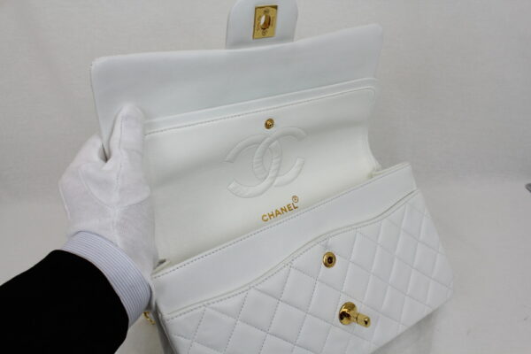 imgrc0072456486 Chanel Lambskin W Flap Chain Shoulder Bag White