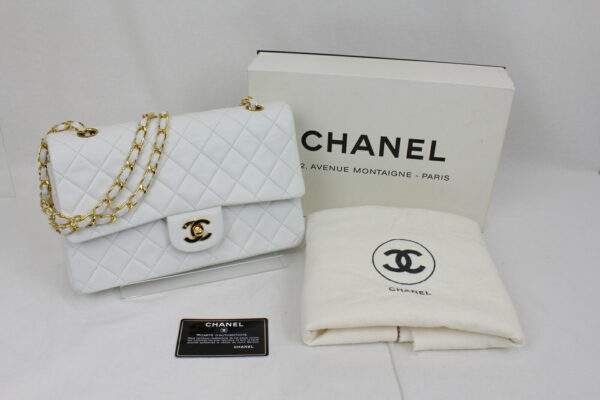 imgrc0072456492 Chanel Lambskin W Flap Chain Shoulder Bag White