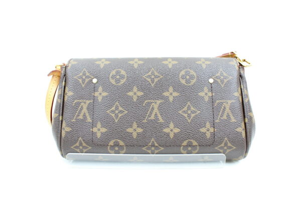 imgrc0072567758 Louis Vuitton Favorite PM Clutch Bag Monogram