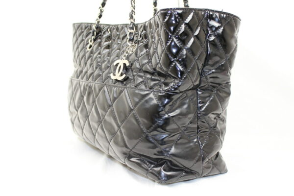 imgrc0072578161 Chanel Enamel Chain Tote Bag Black