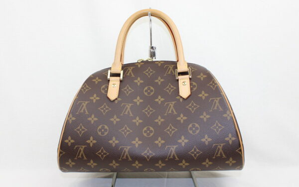 imgrc0072647483 Louis Vuitton Rivera MM Handbag Monogram