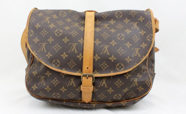 imgrc0072647655 Louis Vuitton Saumur 35 Shoulder Bag Monogram