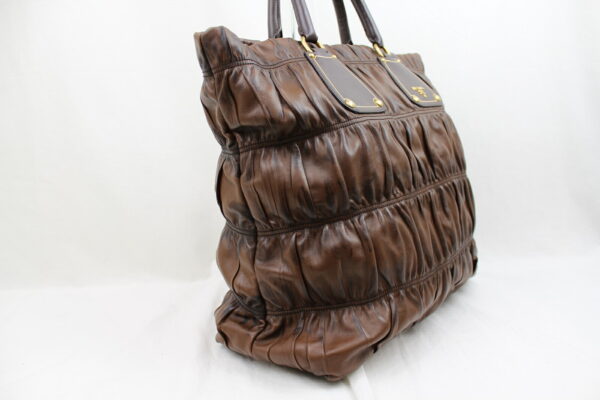 imgrc0072702153 Prada Nappa Gaufre Tote Bag Leather Brown