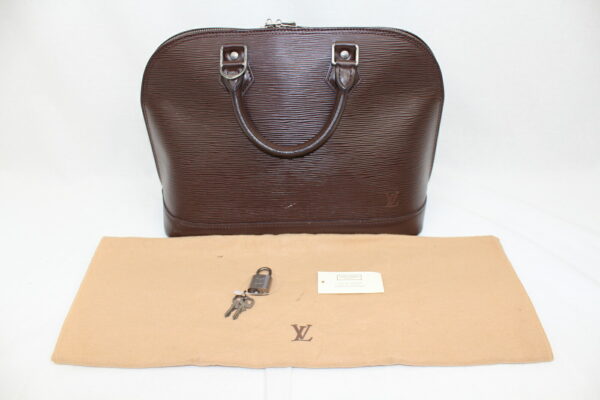 imgrc0072731034 Louis Vuitton Alma Handbag Epi Leather Brown