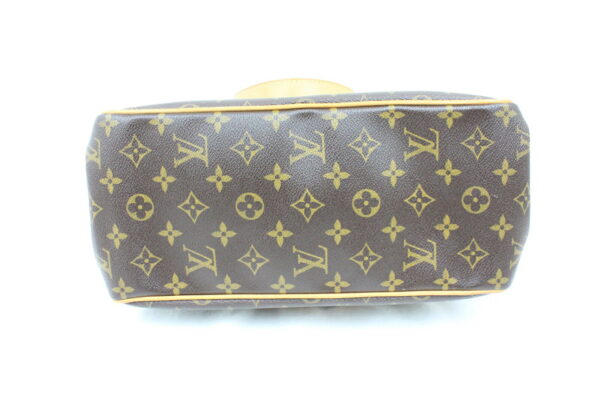 imgrc0072791338 Louis Vuitton Batignolles Vertical One Hand Shoulder Bag Monogram