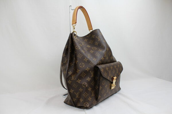 imgrc0072879099 Louis Vuitton Metis 2WAY Bag Monogram Canvas Brown