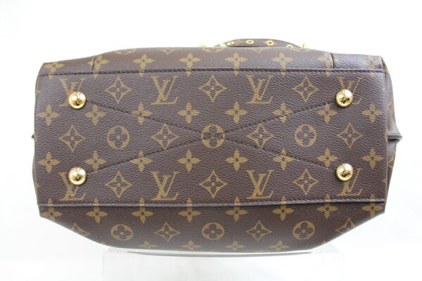 imgrc0072879101 Louis Vuitton Metis 2WAY Bag Monogram Canvas Brown