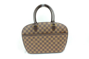 imgrc0072898248 Louis Vuitton Speedy 40 Bag Monogram