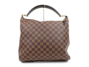 imgrc0073046934 Louis Vuitton Outdoor Messenger PM Antarctica Messenger Bag