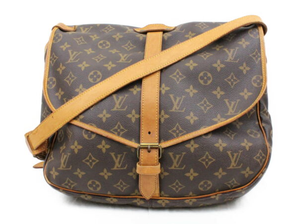 imgrc0073046938 Louis Vuitton Saumur 35 Shoulder Bag Monogram