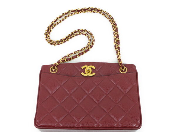 imgrc0073061679 Chanel Caviar Skin Chain Tote Bag Bordeaux