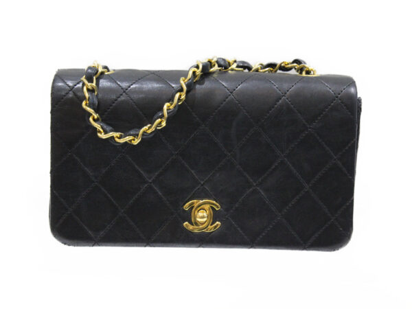 imgrc0073099599 Chanel Mini Matelasse Leather Chain Shoulder Bag Black