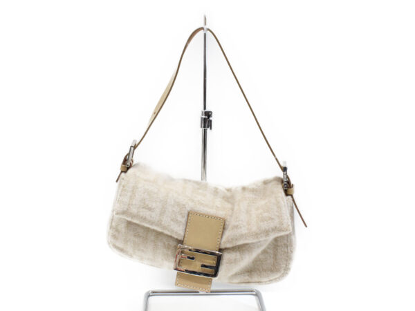 imgrc0073109361 Fendi Mamma Bucket Mini Handbag Pouch Wool Leather Beige