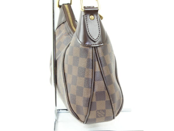 imgrc0073119852 Louis Vuitton Thames PM Shoulder Bag Damier Ebene