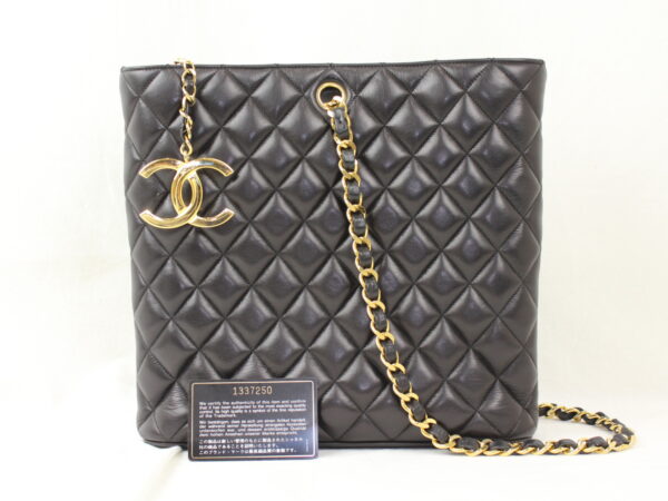 imgrc0073146056 Chanel 1 Chain Tote Bag Matelasse Black