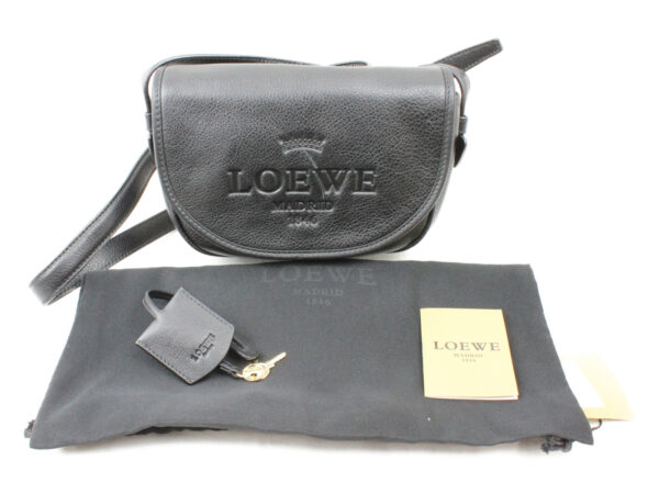 imgrc0073164176 Loewe Shoulder Pouch Leather Black