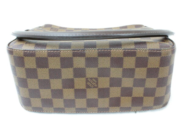 imgrc0073193609 Louis Vuitton Looping Shoulder Bag Damier Azur