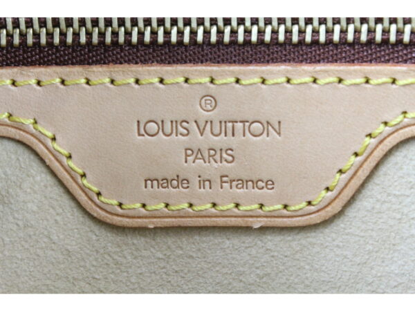 imgrc0073193653 Louis Vuitton Looping Shoulder Bag Monogram Brown