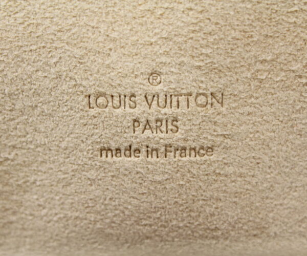 imgrc0073203519 Louis Vuitton Beverly GM Handbag Monogram