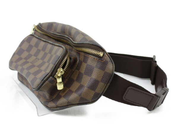 imgrc0073205055 Louis Vuitton Bum Bag Melville Body Bag Damier Brown