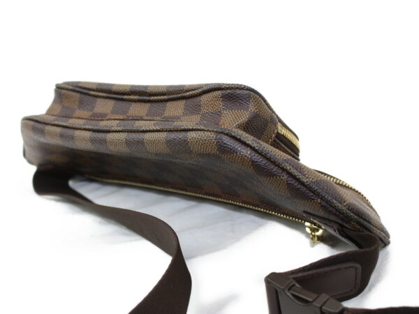 imgrc0073205093 Louis Vuitton Bum Bag Melville Body Bag Damier Brown