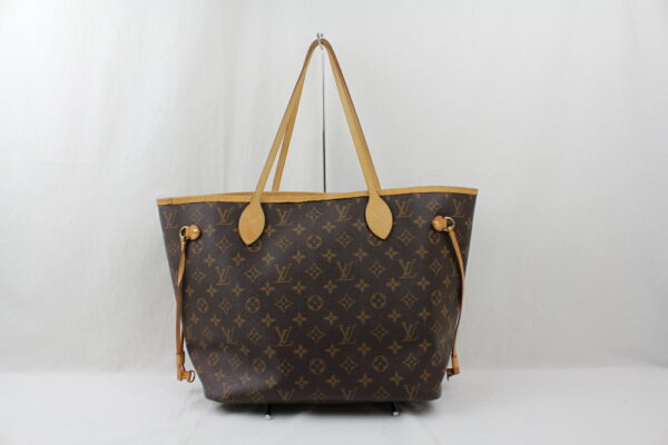 imgrc0073211678 Louis Vuitton Neverfull MM Tote Bag Monogram Brown