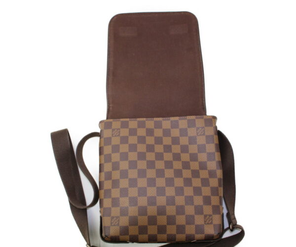 imgrc0073234351 Louis Vuitton Brooklyn PM Shoulder Bag Damier Ebene Brown