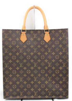 imgrc0073236730 Louis Vuitton Van GM Tote Bag Brown