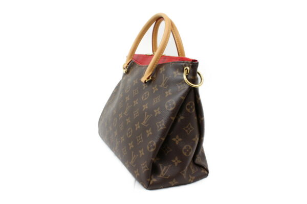 imgrc0073249580 Louis Vuitton Pallas Sleaze Handbag Monogram Red