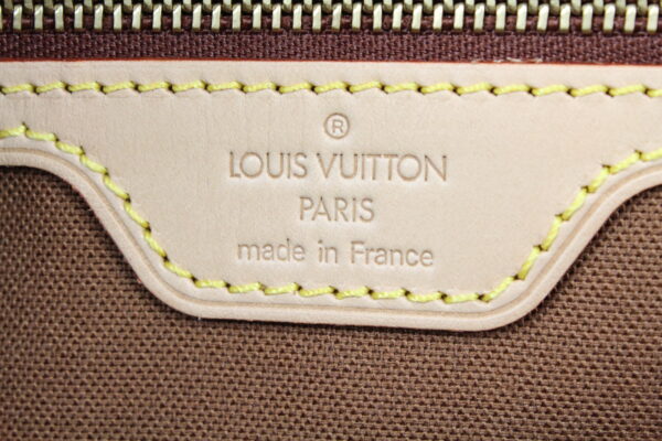 imgrc0073323623 Louis Vuitton Hippo Piano Shoulder Bag Monogram Brown