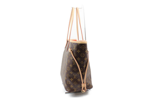 imgrc0073324235 Louis Vuitton Neverfull MM Tote Bag Monogram Brown