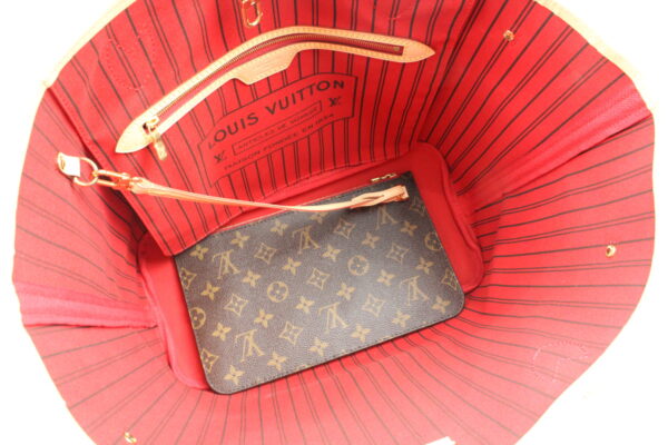 imgrc0073324331 Louis Vuitton Neverfull MM Tote Bag Monogram Brown