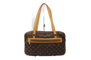 imgrc0073329195 Louis Vuitton Pochette Voyage Monogram Eclipse Shoulder Bag