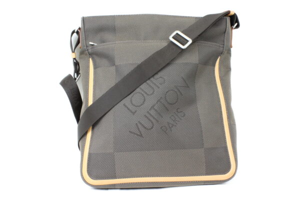 imgrc0073553177 Louis Vuitton Companion Shoulder Bag Damier Jean Brown