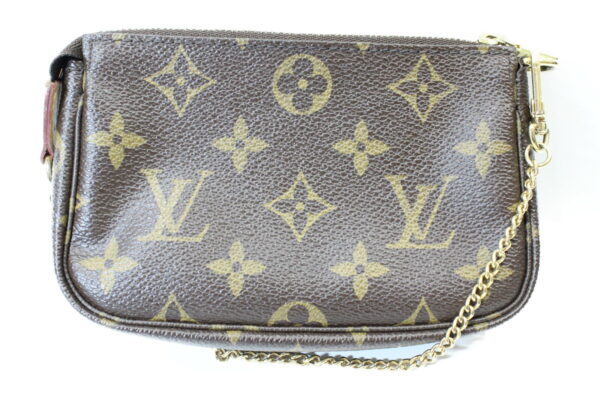 imgrc0073632507 Louis Vuitton Mini Pochette Accessory Monogram