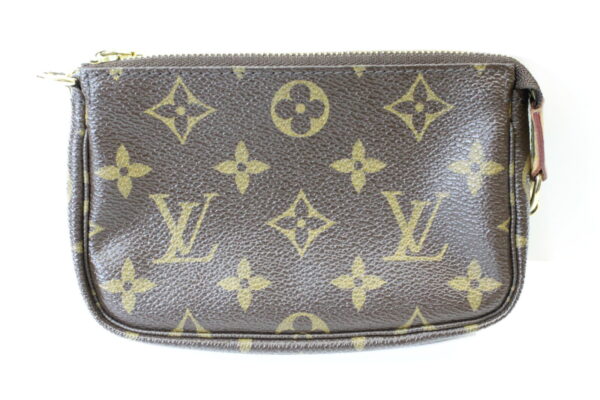 imgrc0073632508 Louis Vuitton Mini Pochette Accessory Monogram