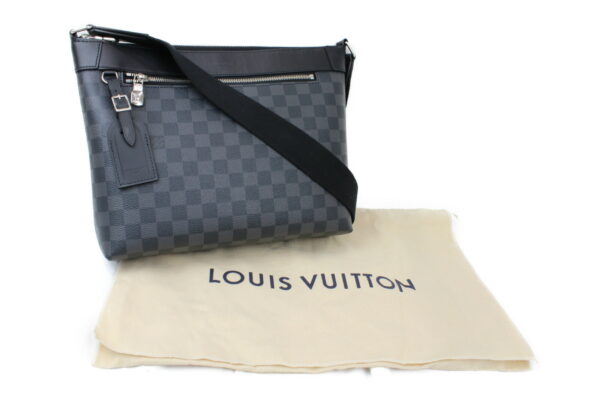 imgrc0073639285 Louis Vuitton Mick Shoulder Bag Damier Graphite